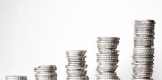 Ile to jest 12 euro brutto?